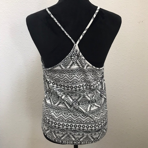 Forever 21 Spaghetti Strap Racerback Tank 🌸 - Picture 2 of 6